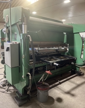 130 Ton X 10' Accurpress 713010 CNC Press Brake, 1990 - Revelation