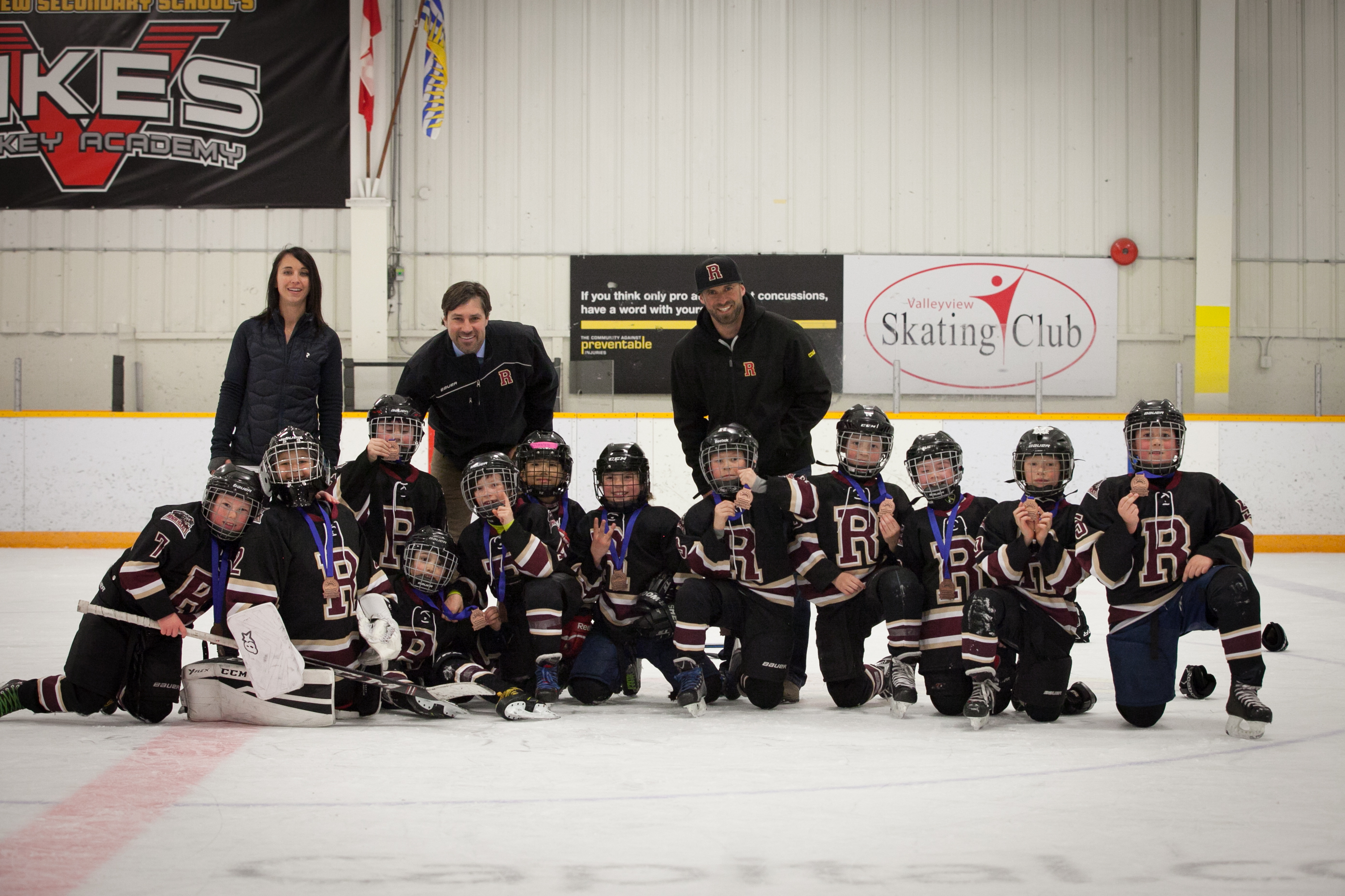 Revelstoke Minor Hockey Novice Spring Team Nets Third Place in