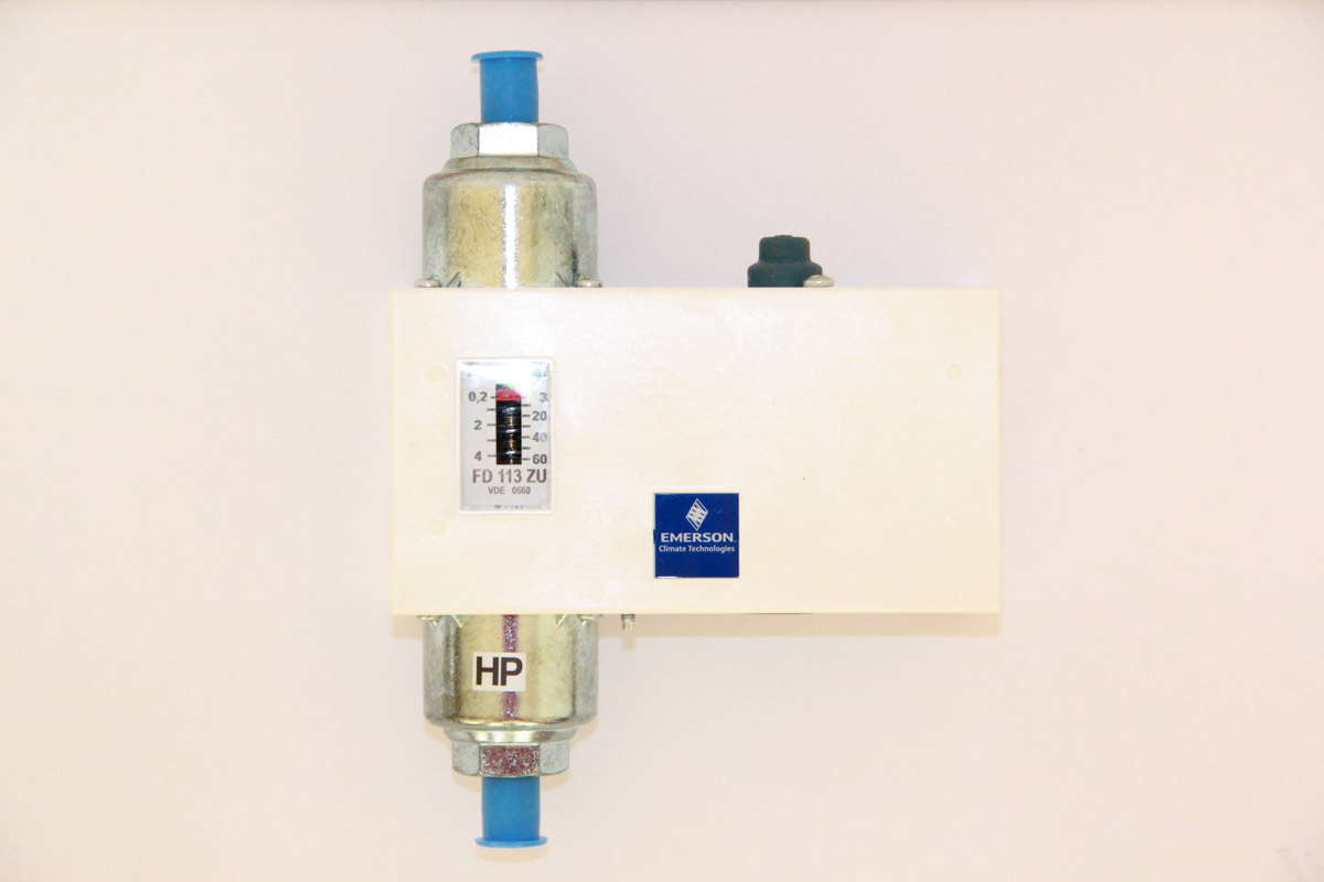 Pressure Controls Revers