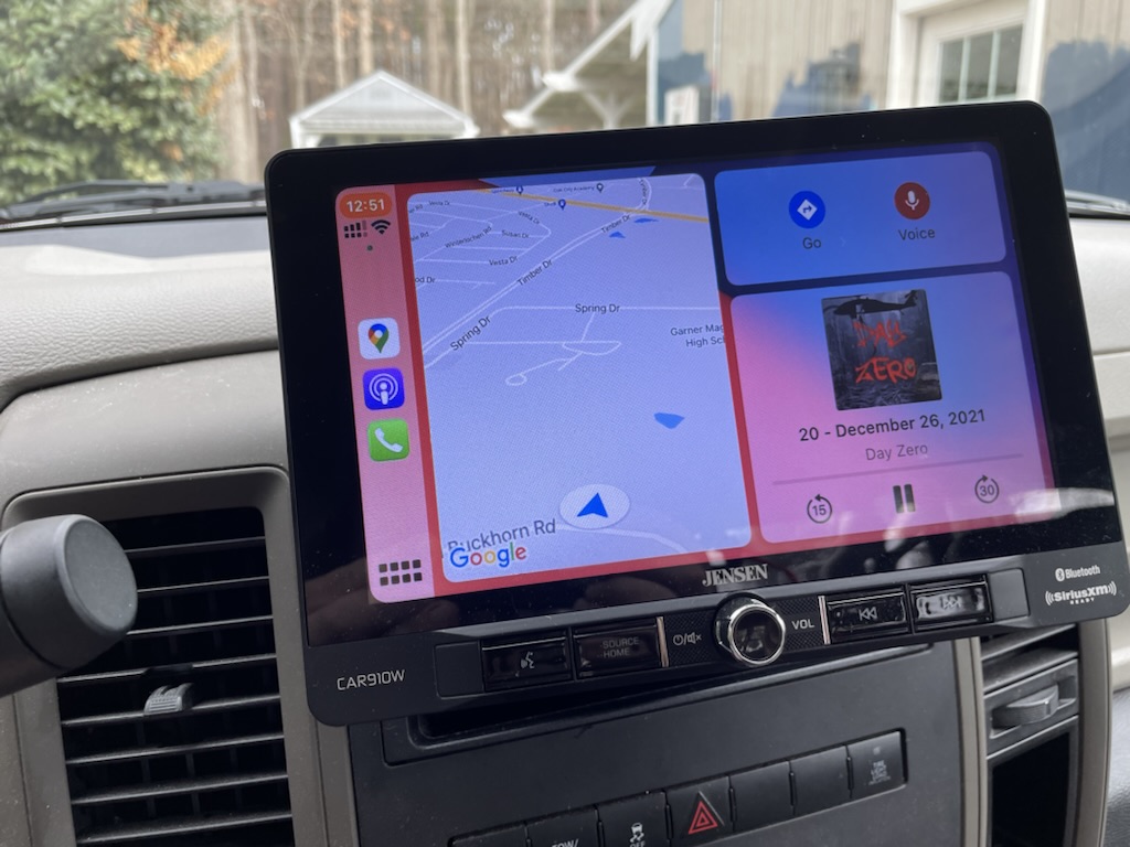 Jensen CAR910W | 9" Double-DIN Digital Multimedia Receiver with Camera