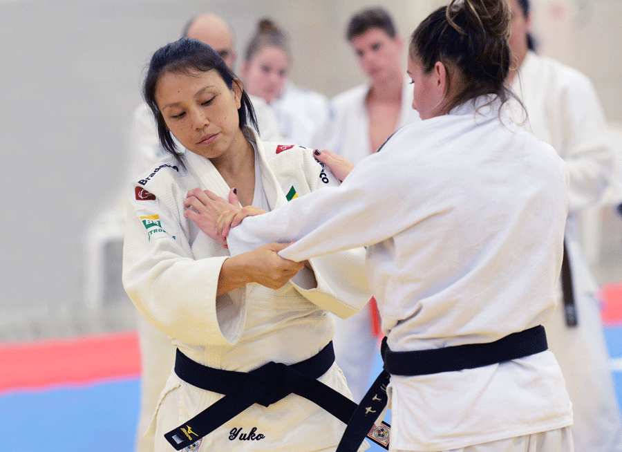 Yuko Fujii, a primeira mulher no comando da seleção masculina de judô