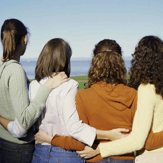 Mejor buenas amigas que muchos "likes" Revista Vive