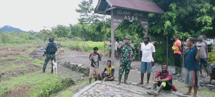 Satgas Yonif 126/KC (RNews) Satgas Yonif 126/KC (RNews)