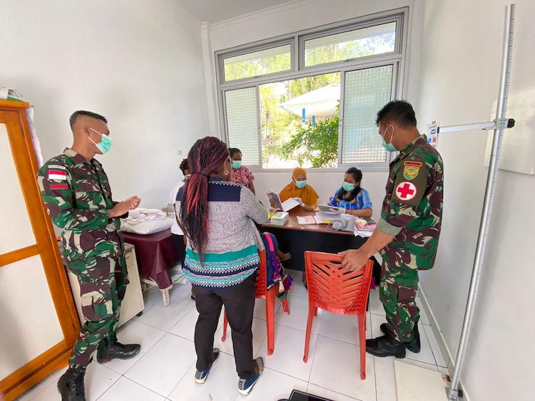 Satgas Pamtas Yonif Raider 142/KJ (RNews) Satgas Pamtas Yonif Raider 142/KJ (RNews)
