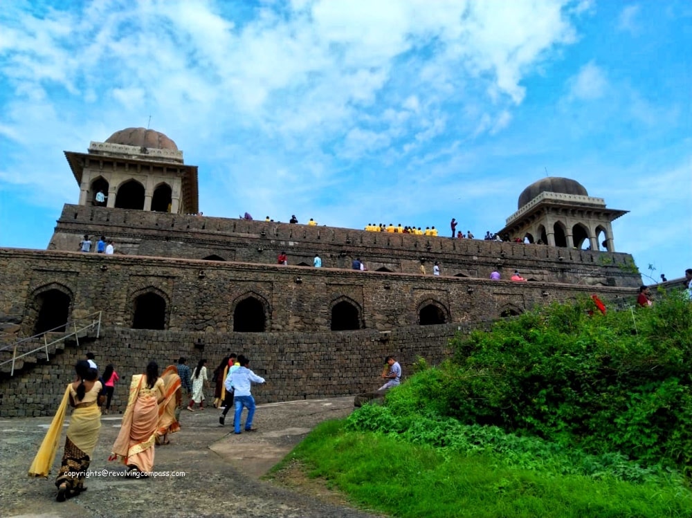 A day trip from Indore to Mandu The Revolving Compass