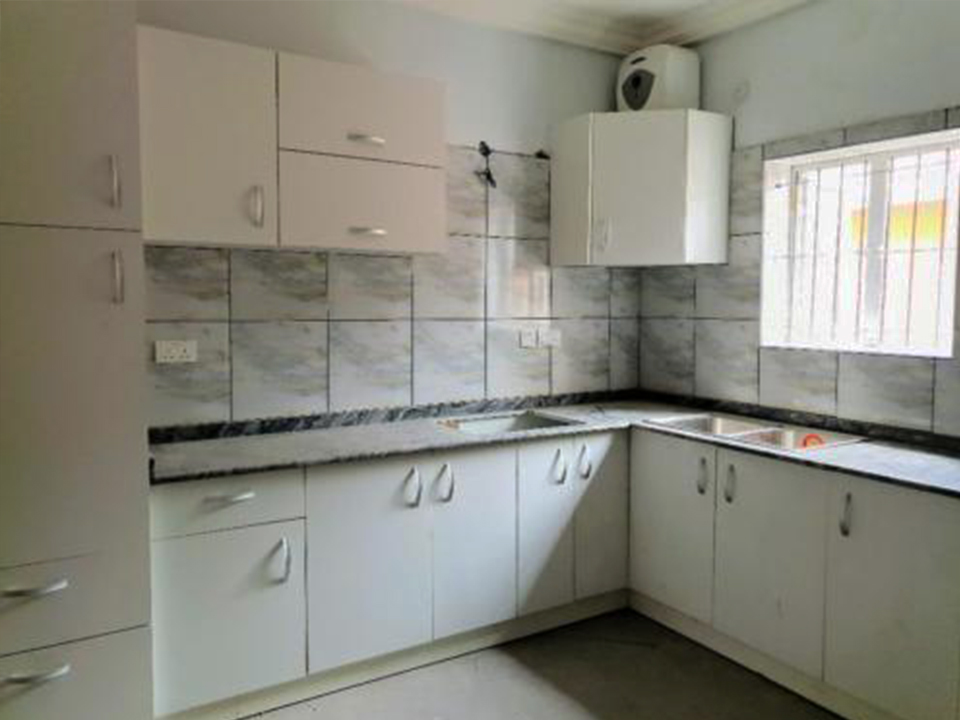 Kitchen Rewa Woods