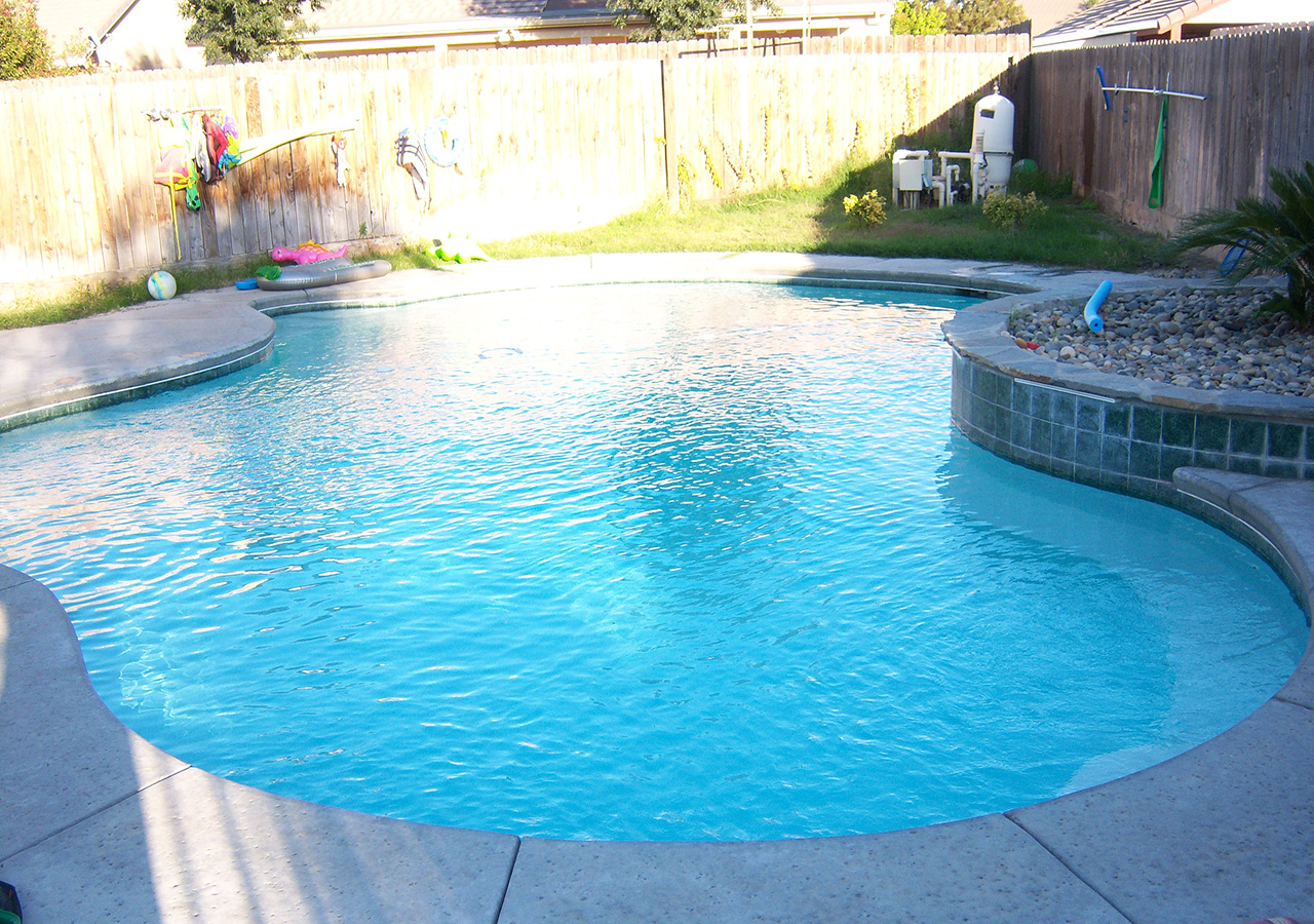 Reyes Pool Service Pool Service Visalia