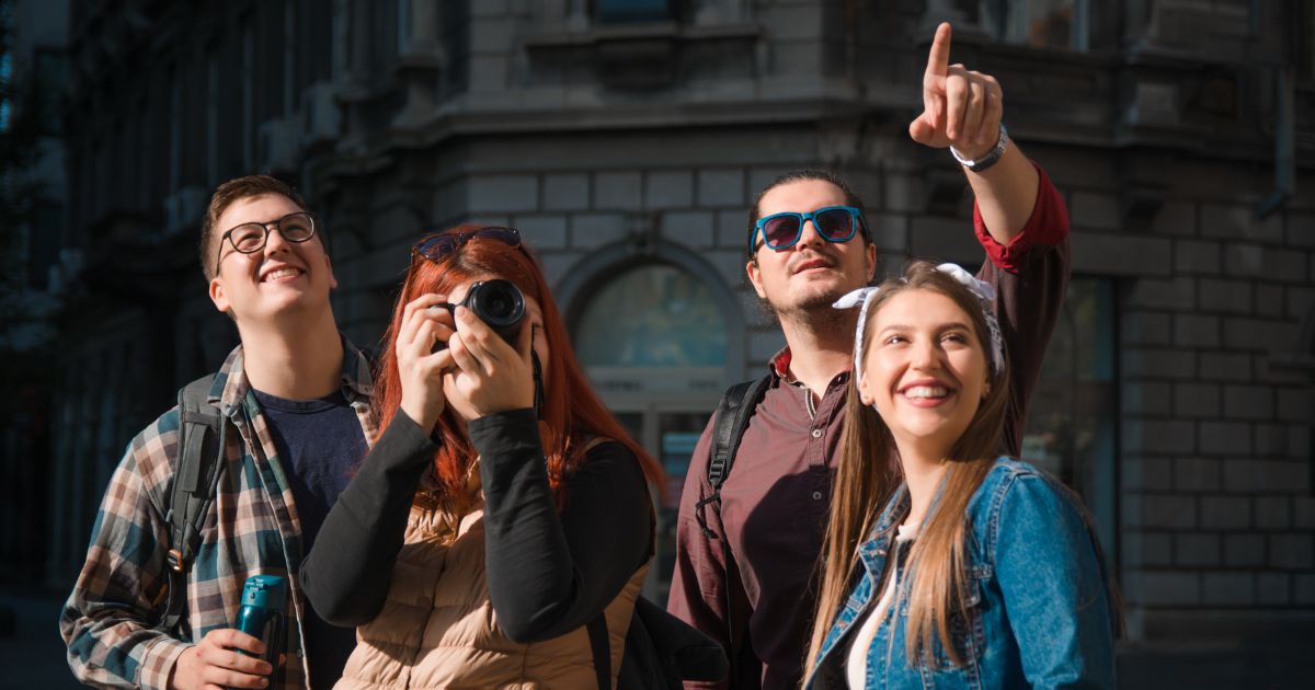 9 Tips on How to Start a Tour Company with a Modest Budget