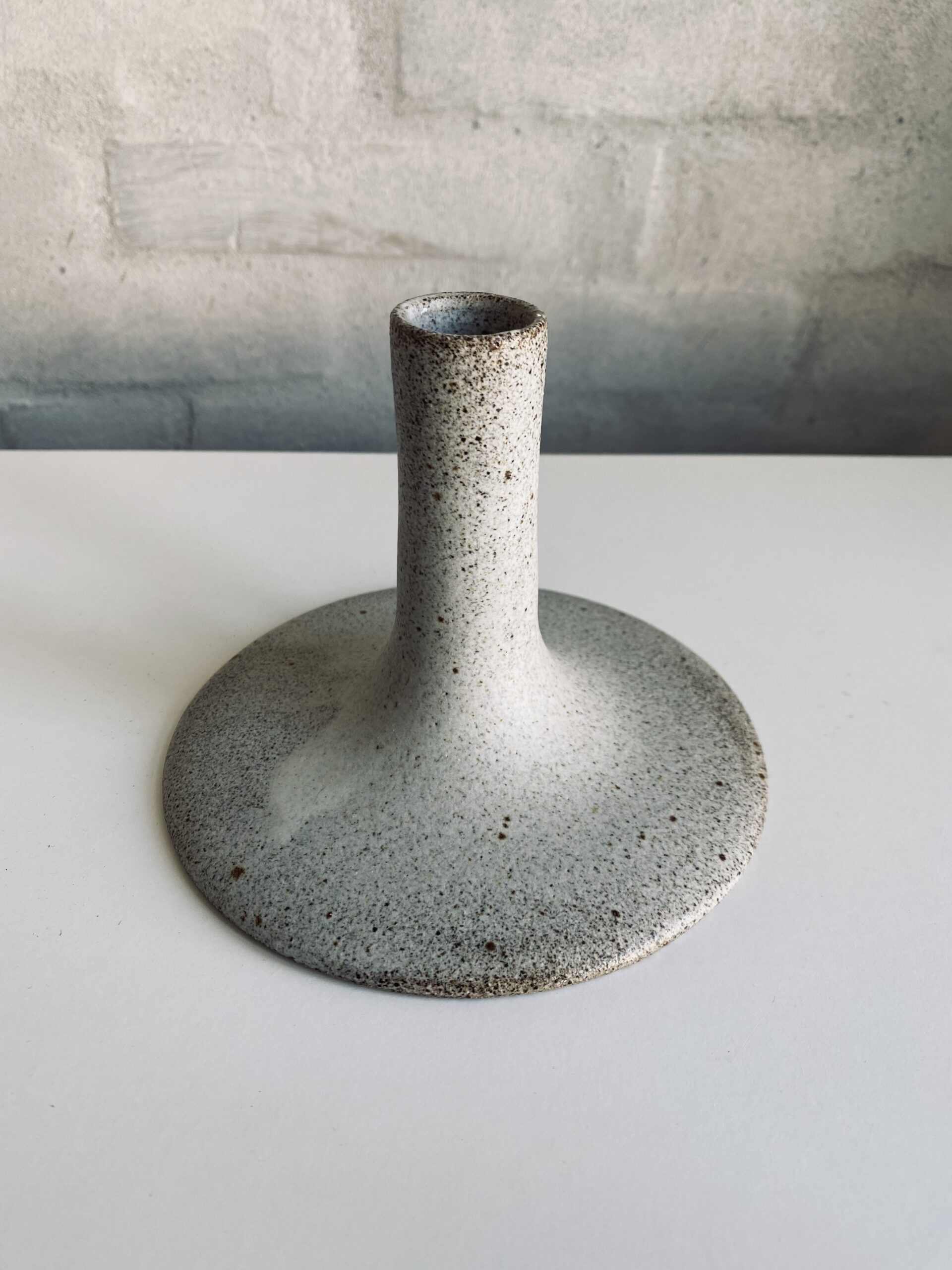 Candle Holder Tall Grey Rhaa Enkle Rum