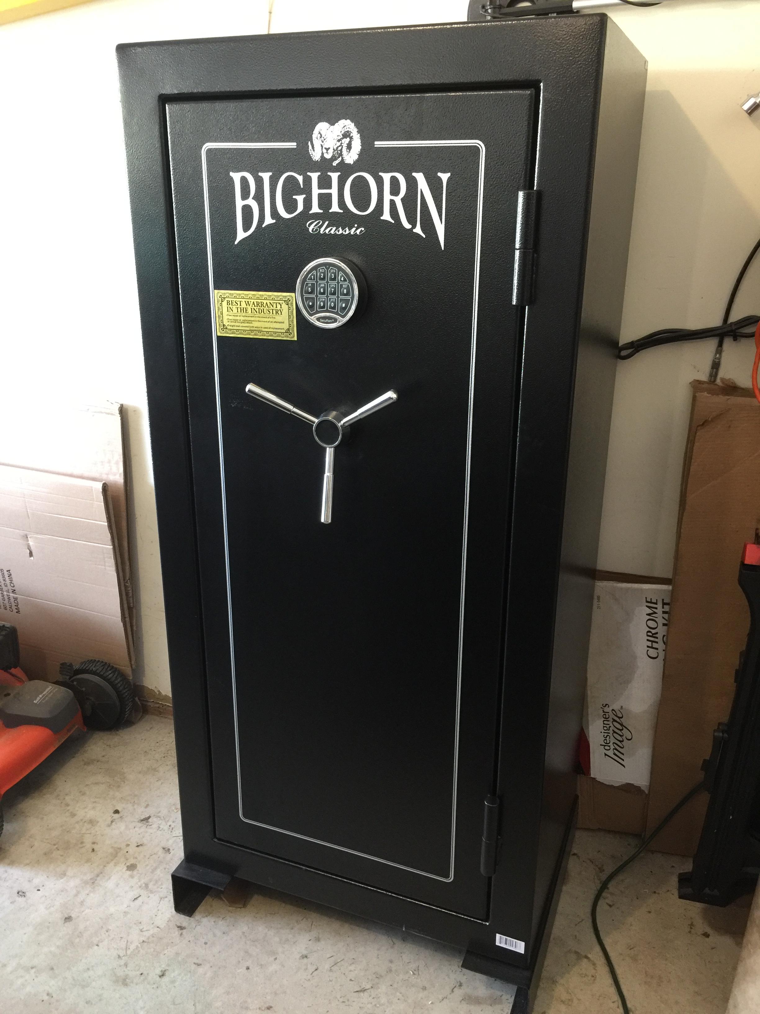 Are Rhino And Big Horn The Same Company? Fight For Rhinos