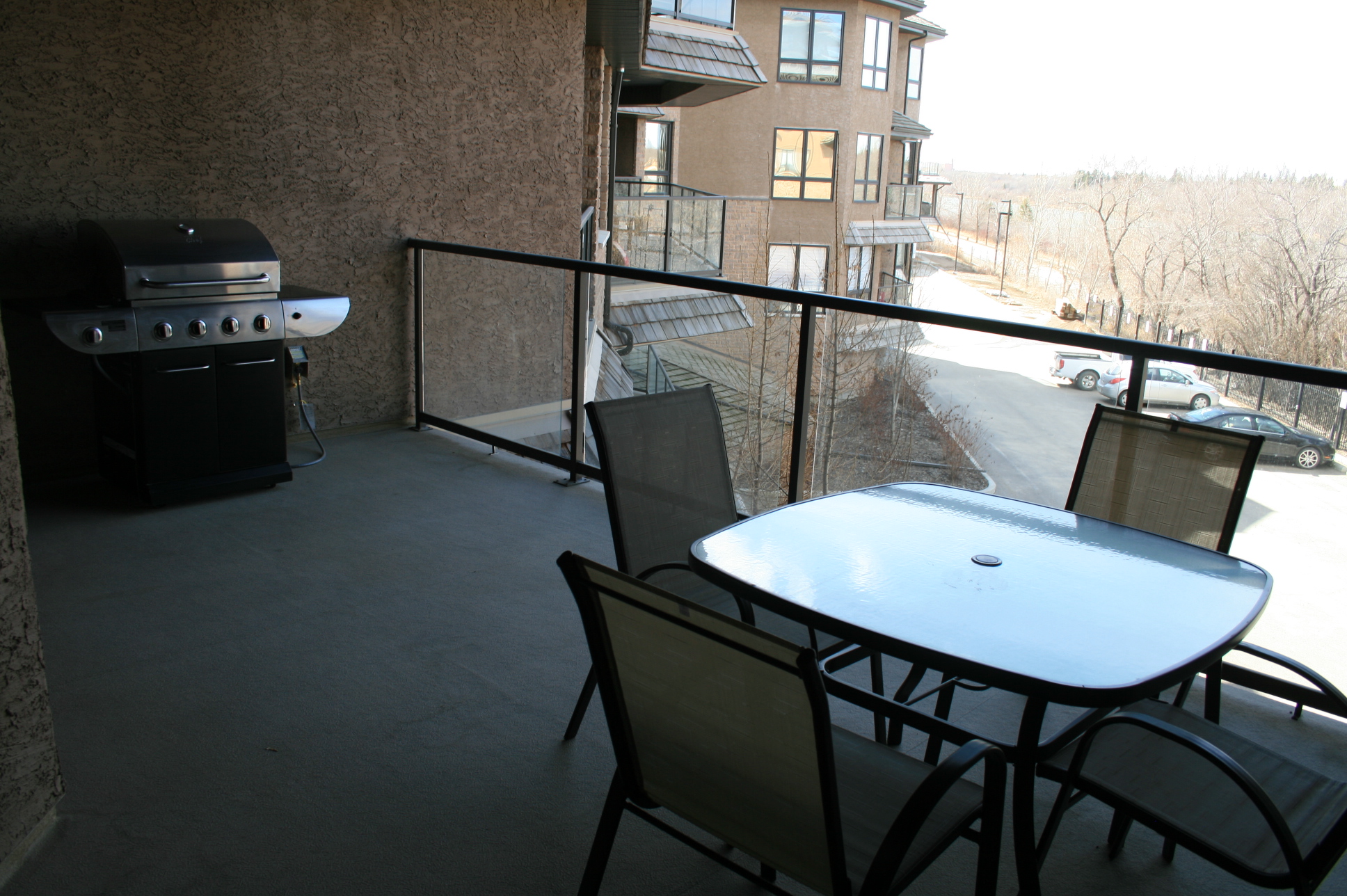 2 Bedroom 2 Bath Plus Den Furnished Apartments Saskatoon