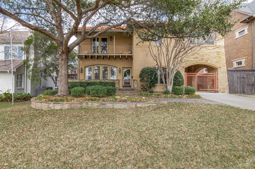 6945 Lakeshore Drive, Dallas, Texas 75214 The Rhodes Group Dallas