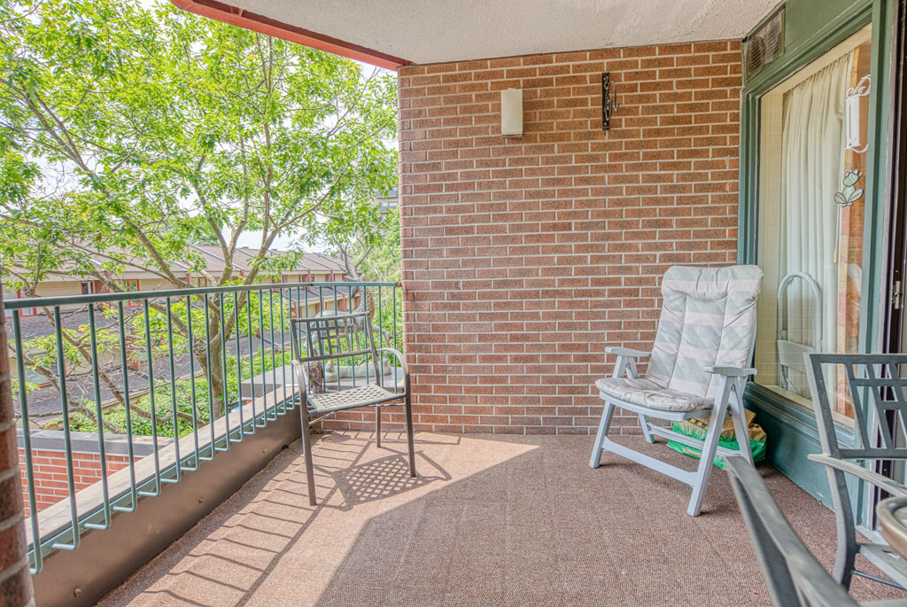 130 Rideau Terrace Unit 3 , Lindenlea Sold Rhodes Barker Luxury Real