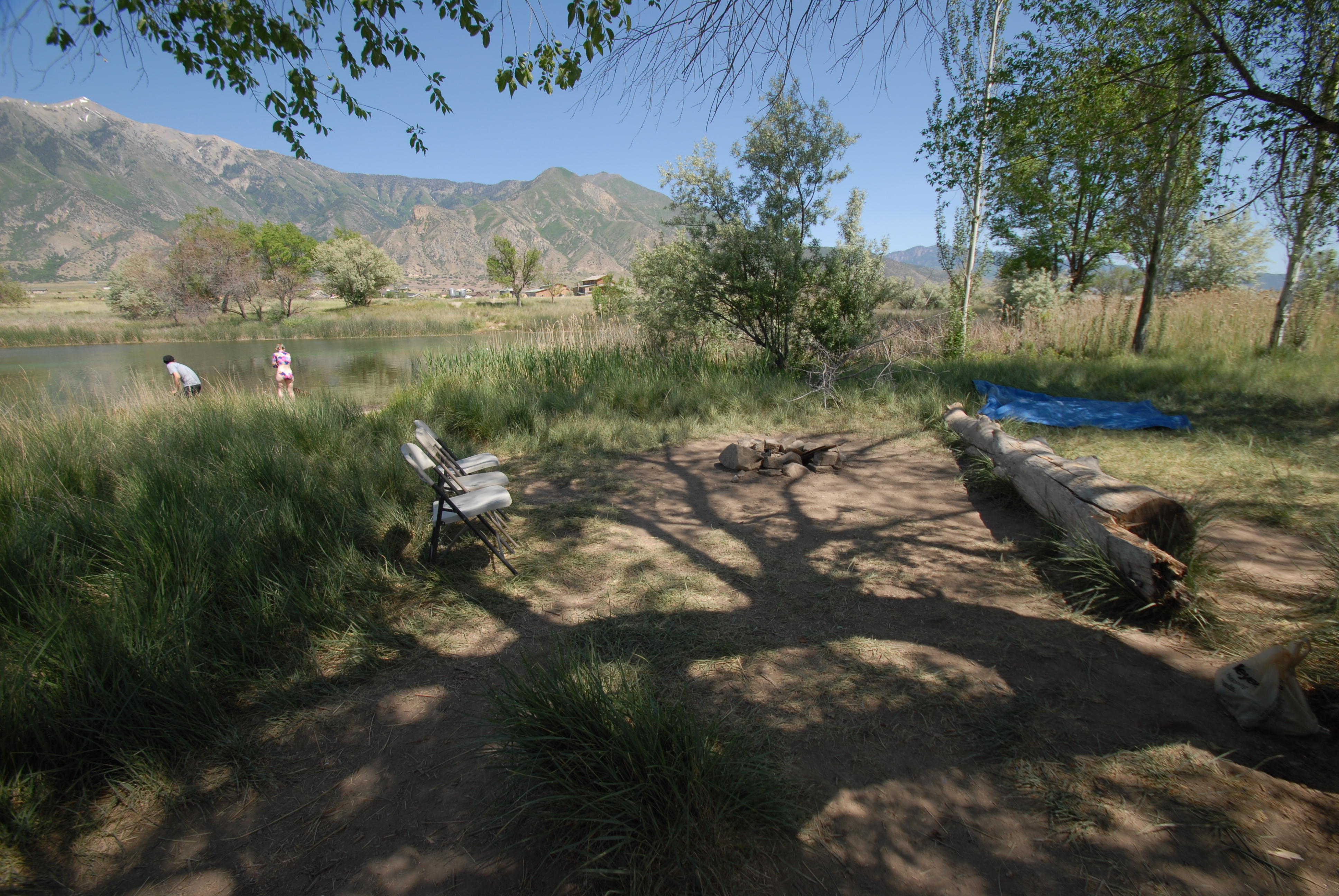 the simple and spectacular Barraston Ponds free camping near Mona UT