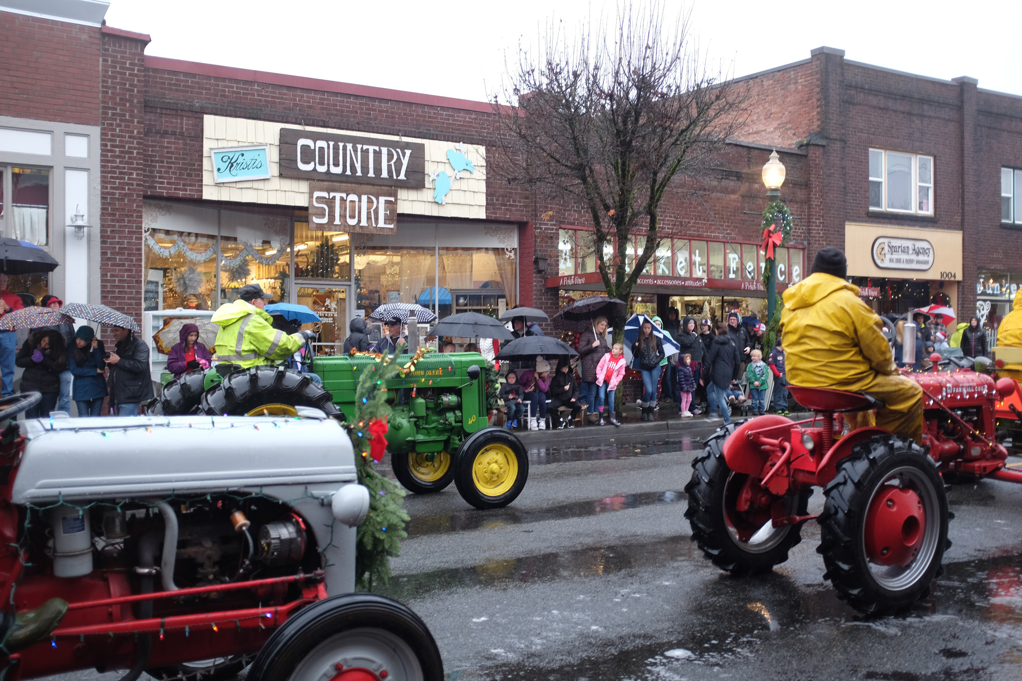 Santa17 Sumner, Washington