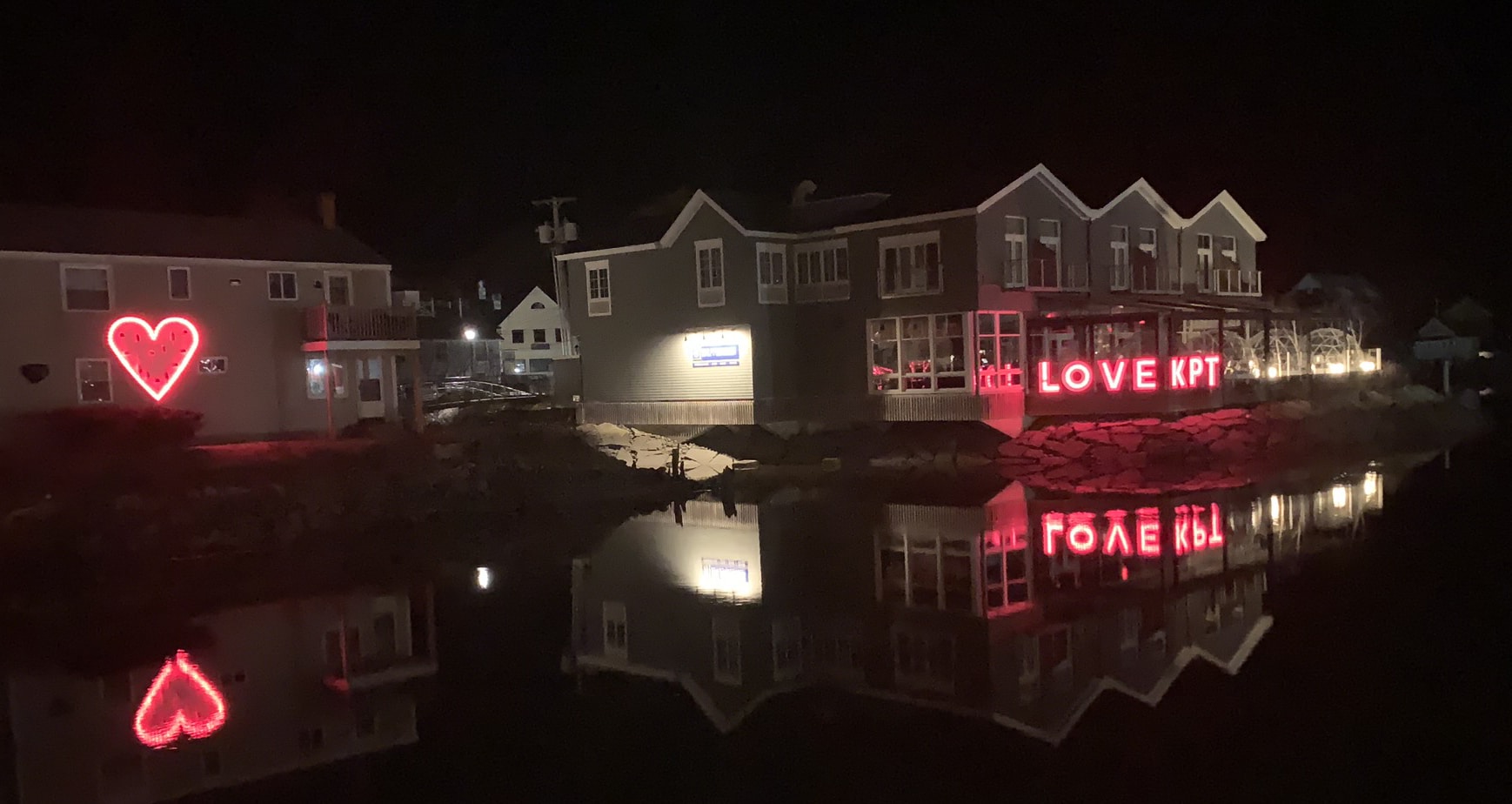 Paint the Town Red with us! Rhumb Line Resort, Kennebunkport Maine