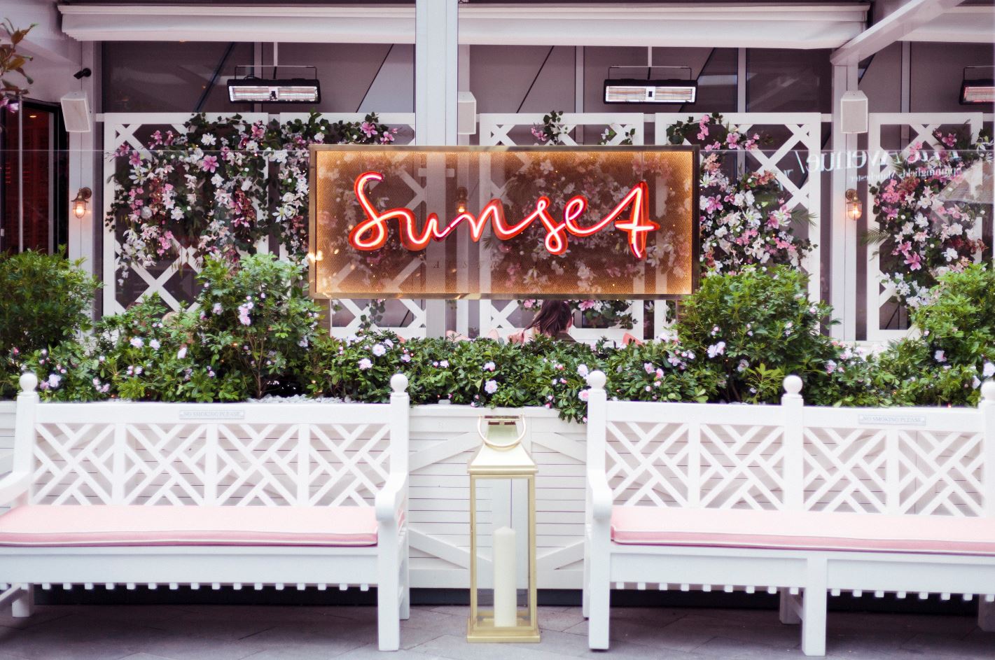 REVEL IN STUNNING 'SUNSET BY AUSTRALASIA' Ria Ghei