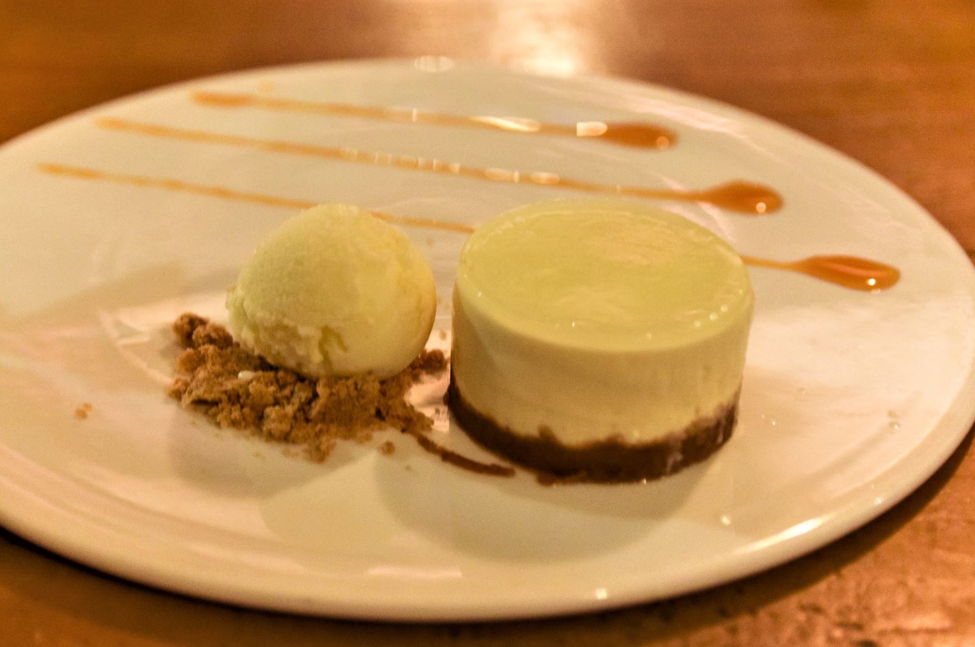 GASTROPUB REVIEW THE HORSESHOES, LONG LANE, DERBYSHIRE Ria Ghei