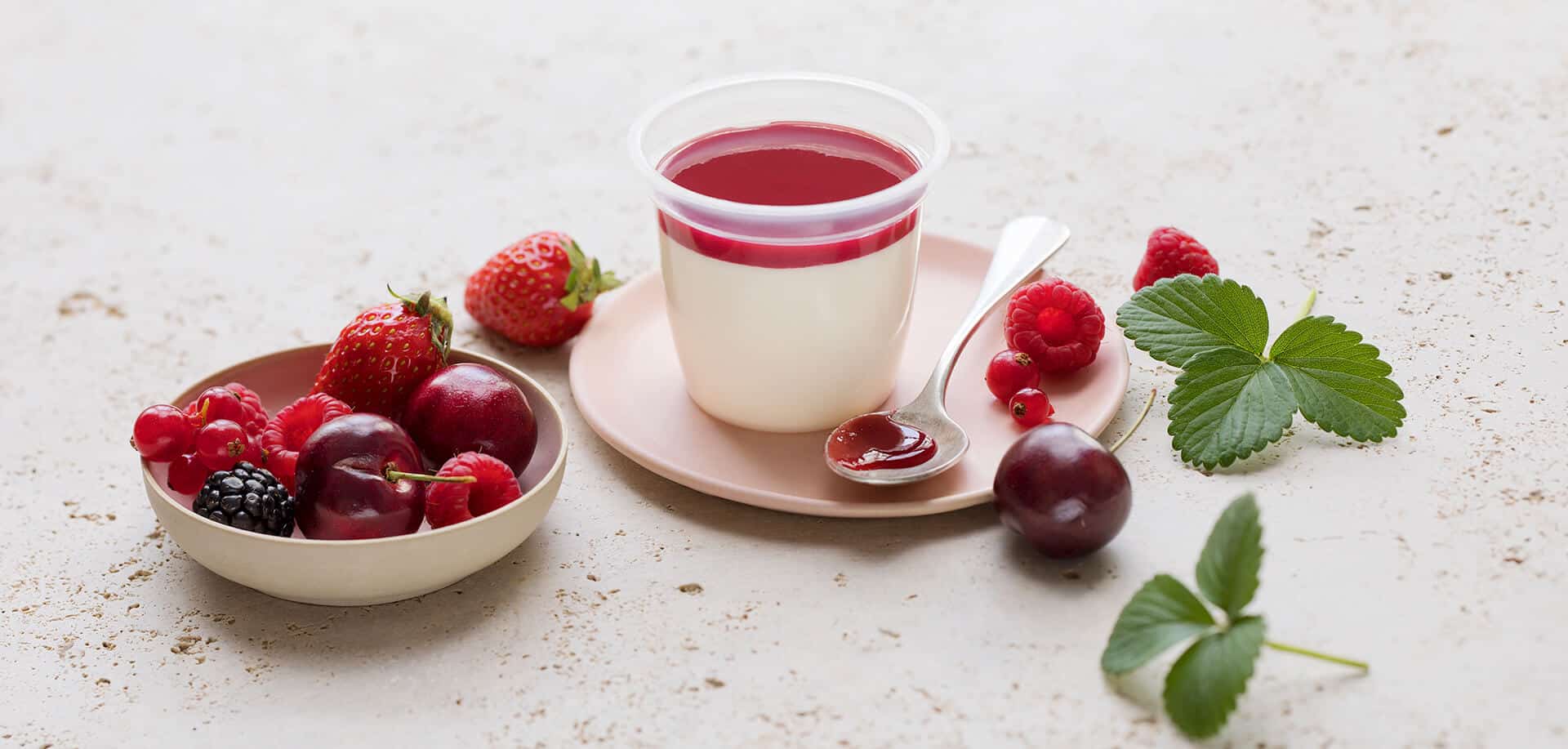 Panna Cotta et son coulis aux 5 Fruits Rouges Rians