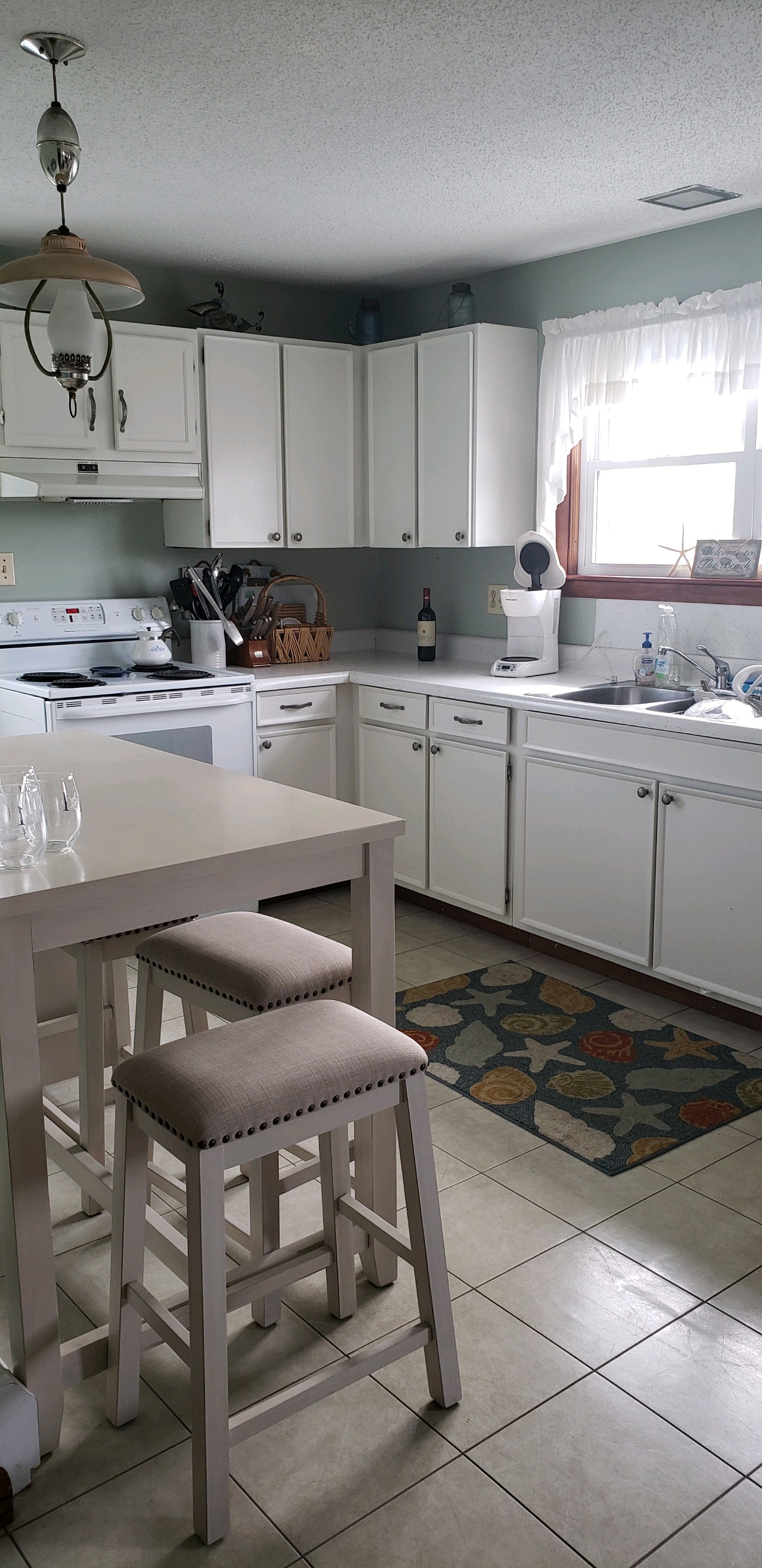 Summer Vacation & Property Rentals in Misquamicut Beach RI Real Estate Agency