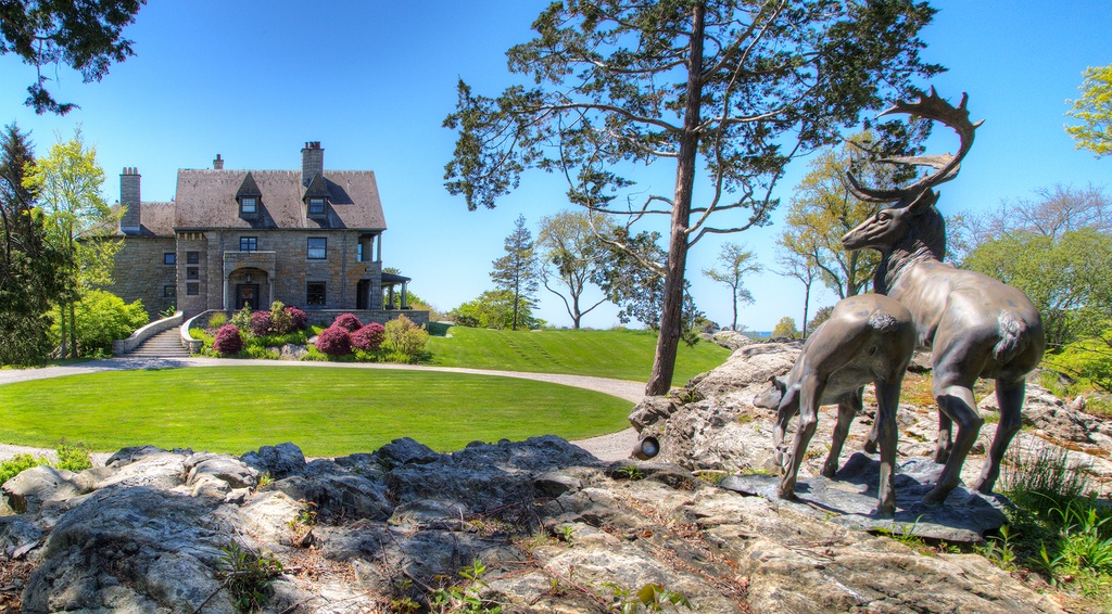 The Top Ten Most Expensive Houses For Sale in Rhode Island...Lavish and
