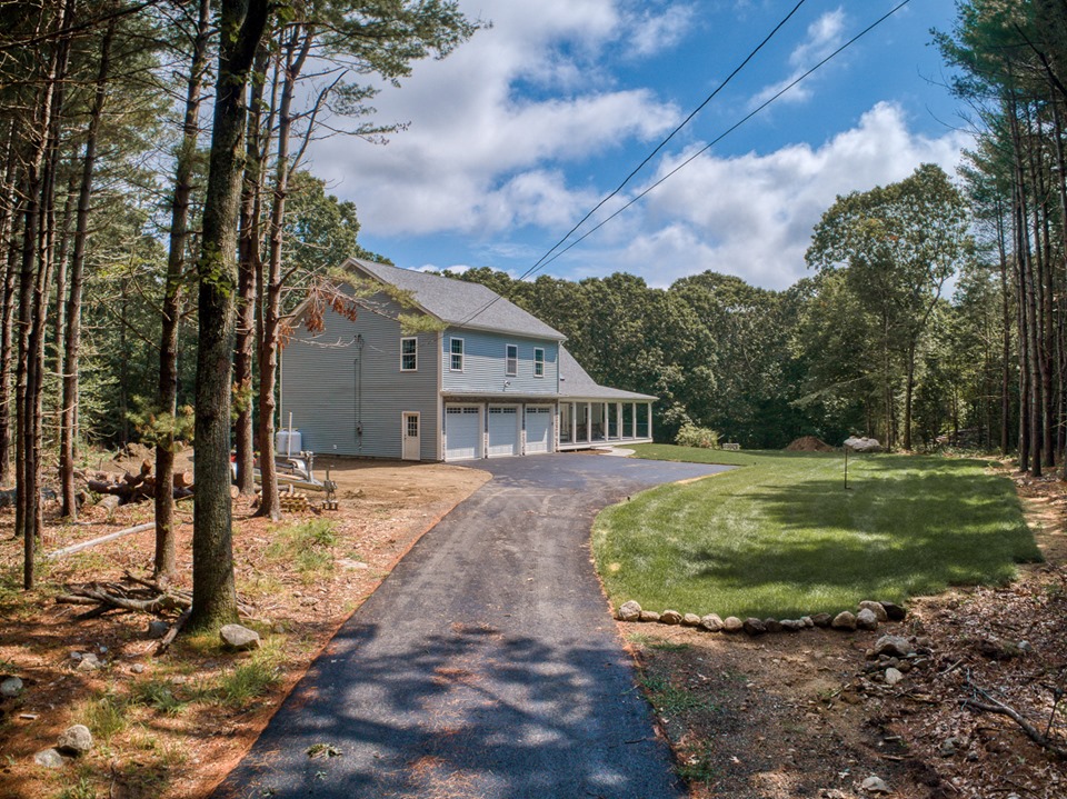 Featured Listing...250 Weaver Hill Rd. in Coventry, RI! Things To Do In RI RI Events