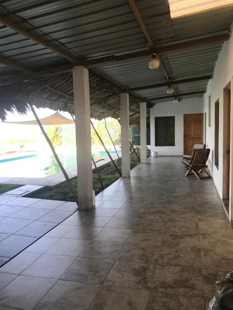 SIPACATE FRENTE AL MAR VENDO CASA US120,000.00 » Ricardo Fish Real