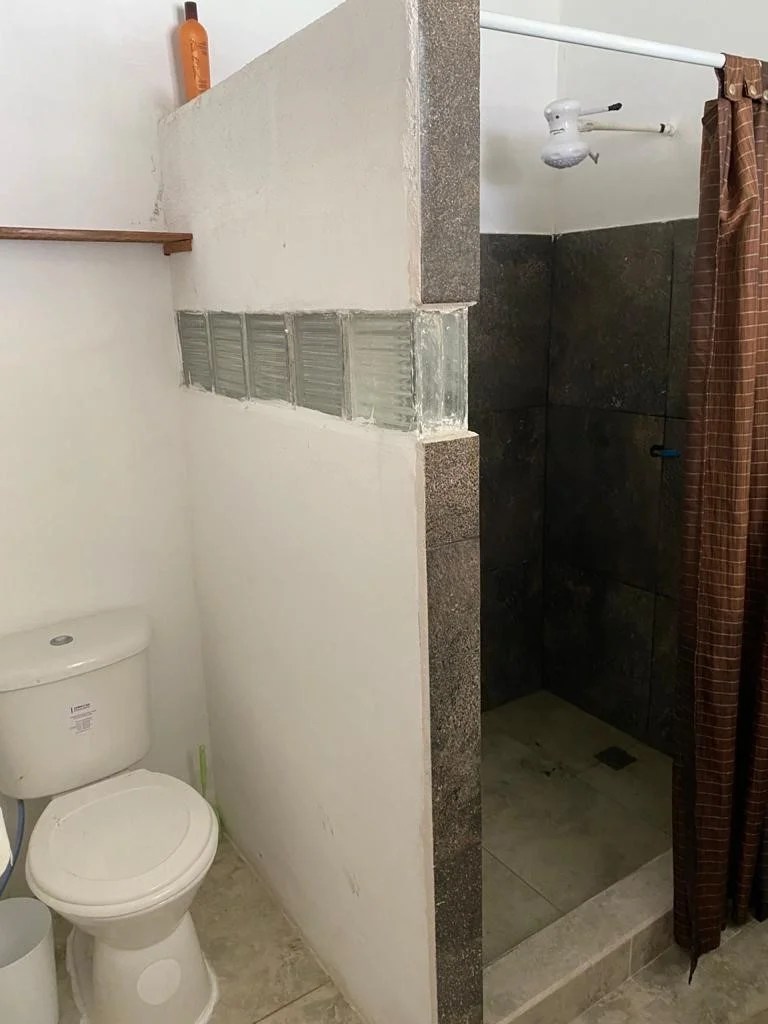 SIPACATE FRENTE AL MAR VENDO CASA US120,000.00 » Ricardo Fish Real