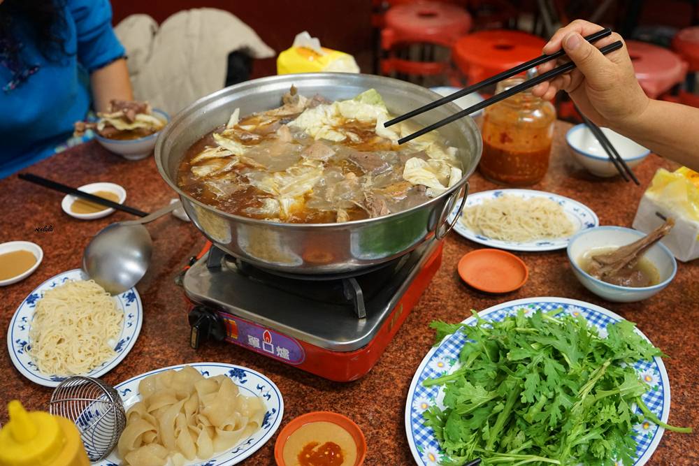 埔里 阿晾薑母鴨 冬季暖胃平價美食推薦 還有燒酒雞喔!