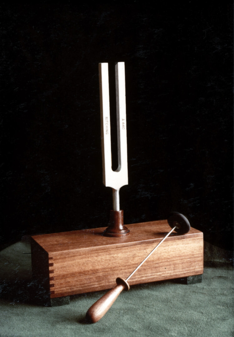 Tuning Fork Resonance Box Wedler