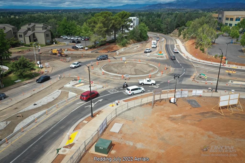 RIVER CROSSING MARKETPLACE, REDDING, CA Rich Developement Company