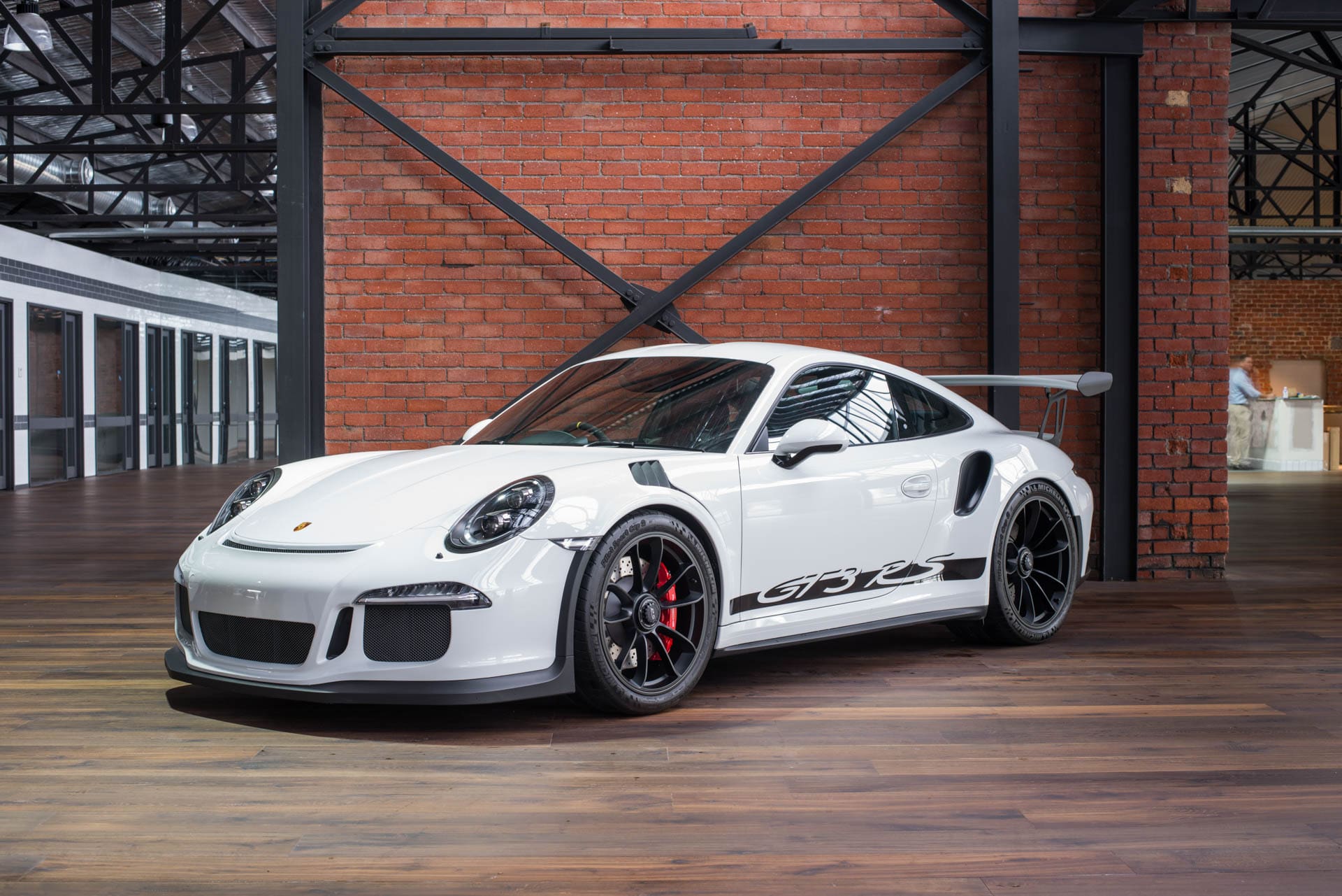 MY2016 911 GT3 RS Richmonds Classic and Prestige Cars Storage and
