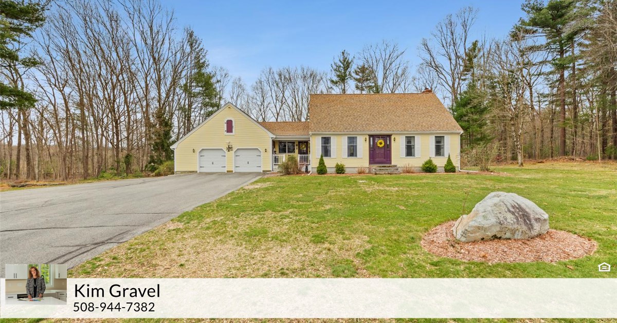 496 Tremont St, Taunton, MA 02780