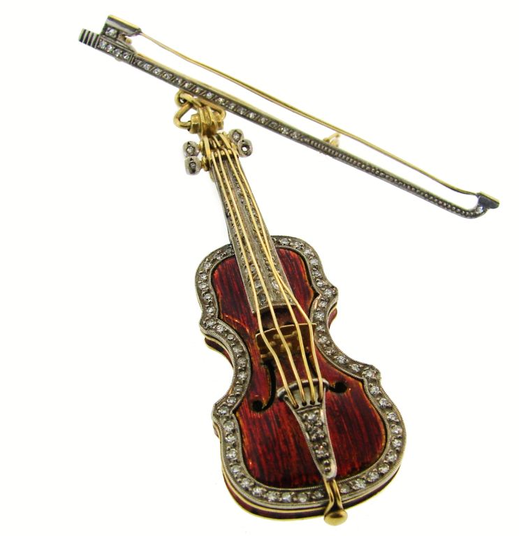 Diamantbesetzte Brosche einer Violine richtigteuer.de