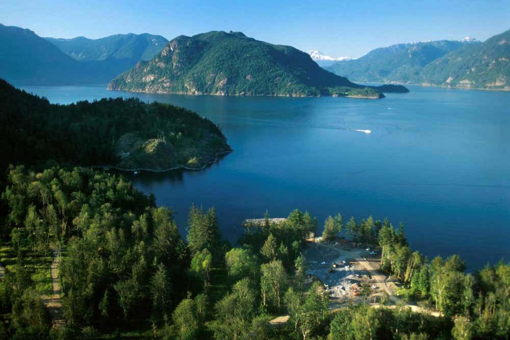 Brigade Bay a Gambier Island Community, Howe Sound Rick Gustavson