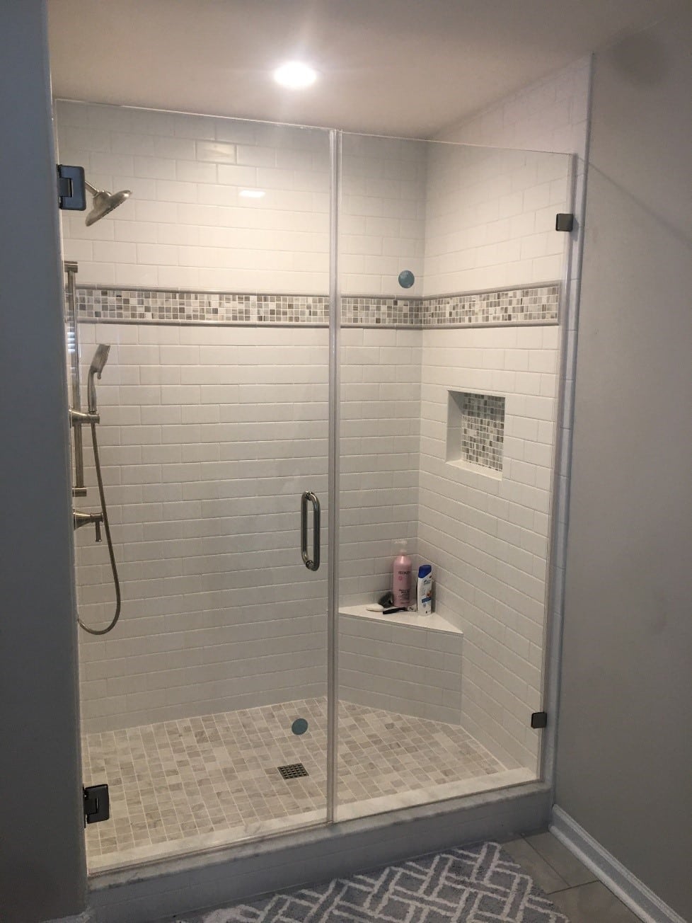 Showers Rick's Glass Company Savannah