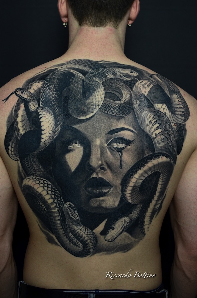 Tutuaggi realistici di Riccardo Bottino Ricky Tattoo