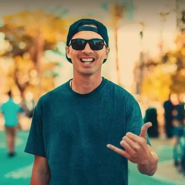 Kbong Takes You On A Trip