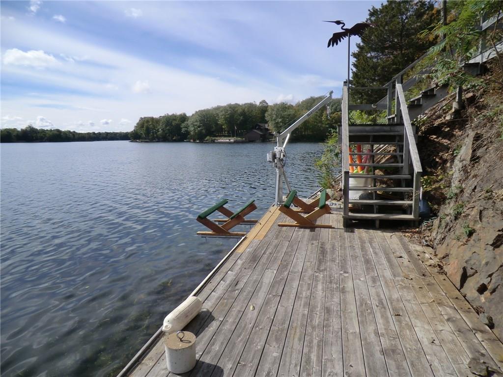 Waterfront Homes/Cottages Property types Rideau Realty