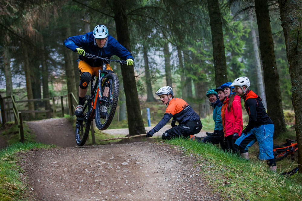 Ridelines Learn to Jump Course Learn how to jump your mountain bike.