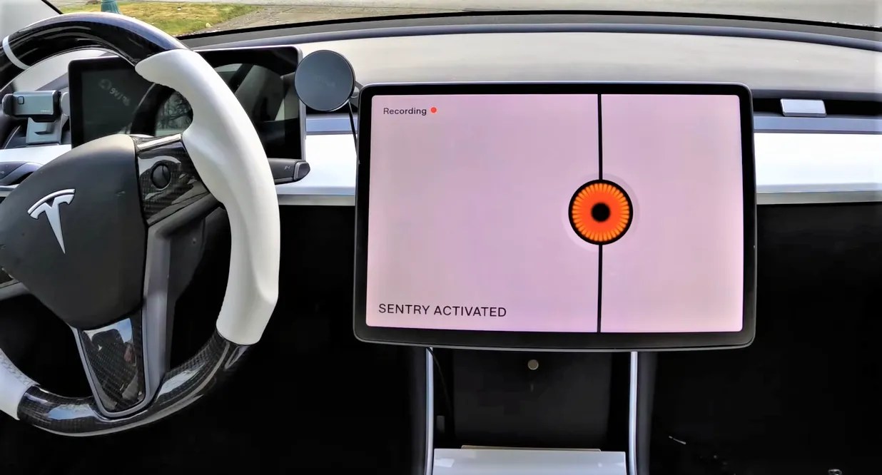 What is Tesla Sentry Mode and How Does it Work? Guide 2024