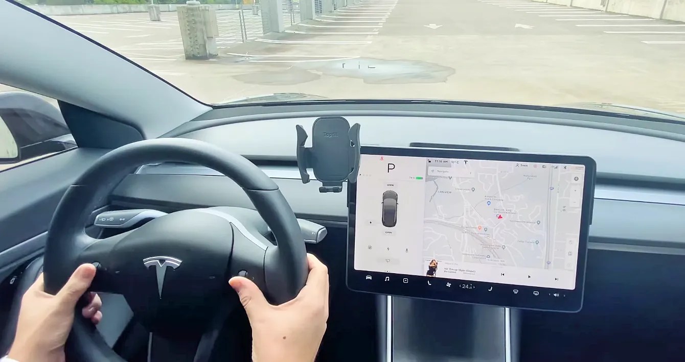 How to Reset Tesla Screen? Ultimate Guide for Every Model