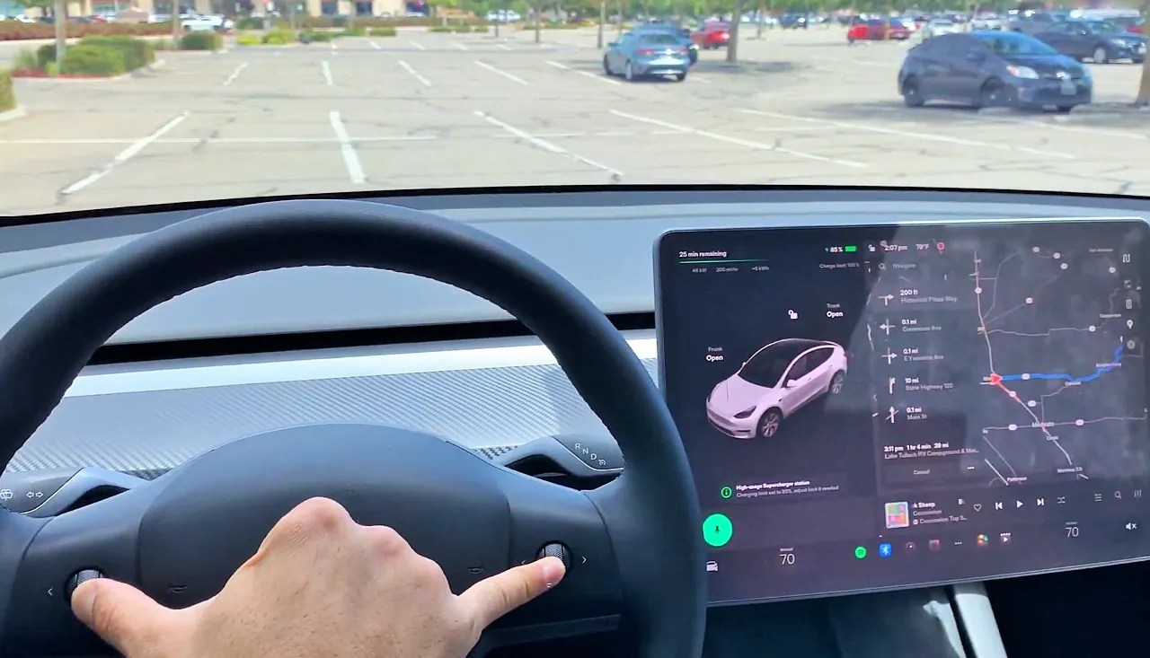 How to Reset Tesla Screen? Ultimate Guide for Every Model