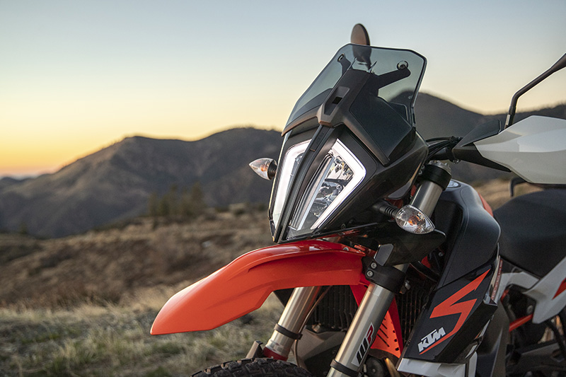 2021 KTM 890 Adventure R (Off) Road Test Review myMOTORss