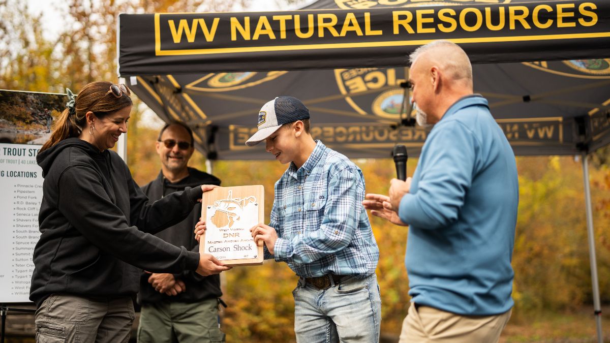 Gov. Justice congratulates West Virginia’s first youth Master Angler