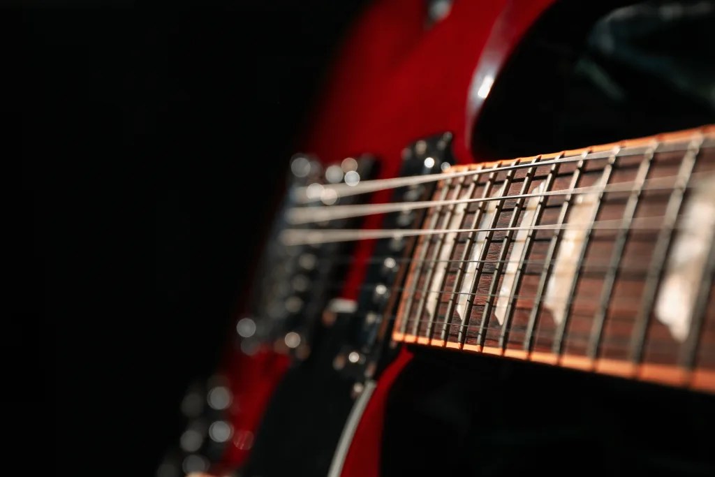Should you loosen guitar strings when not playing