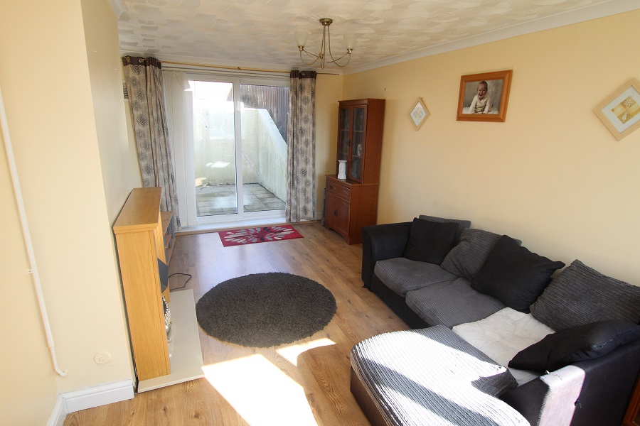 Bythway Road, Trevethin, Pontypool NP4 8DY Right Bricks