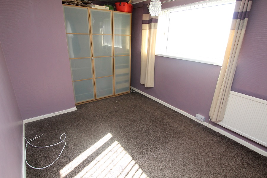 Bythway Road, Trevethin, Pontypool NP4 8DY Right Bricks