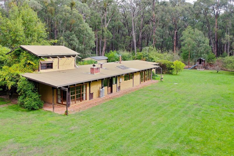 25 Pleasances Road, Darnum VIC 3822 House for Sale 1,400,000