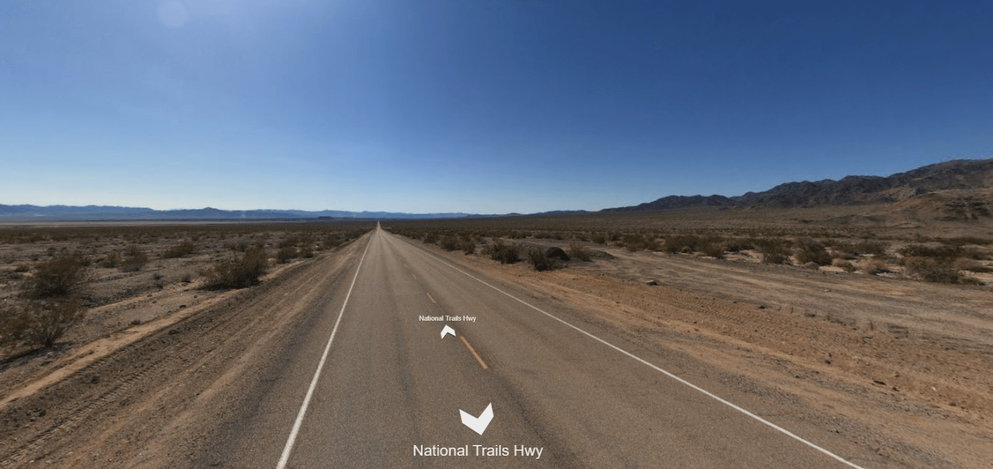 40 acres in Amboy, California RINALAND